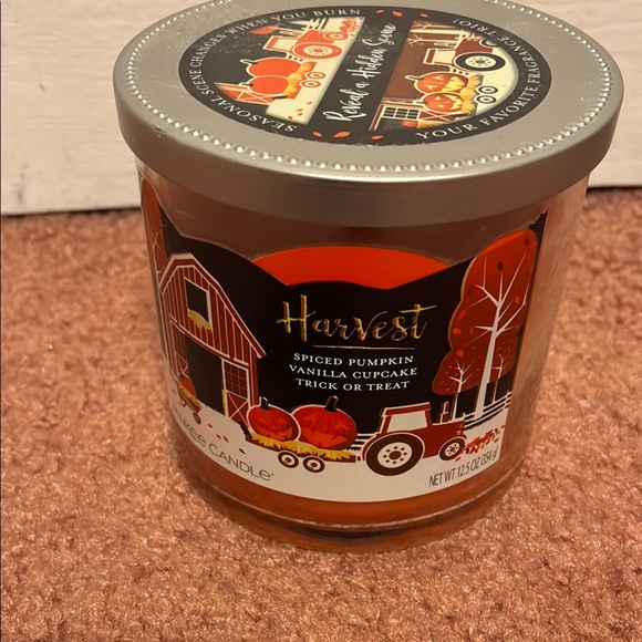 Yankee Candle Other - Yankee Candle Harvest Spiced Pumpkin Vanilla Cupcake Trick or Treat Candle